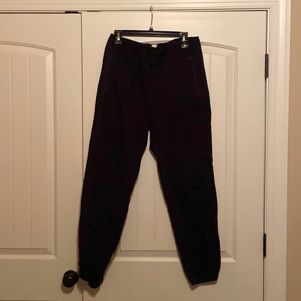 H&M men’s jogger pants, medium, black